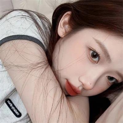 梦女孩海报